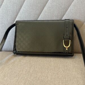 100% Authentic GUCCI GG Microguccissima Nice Crossbody